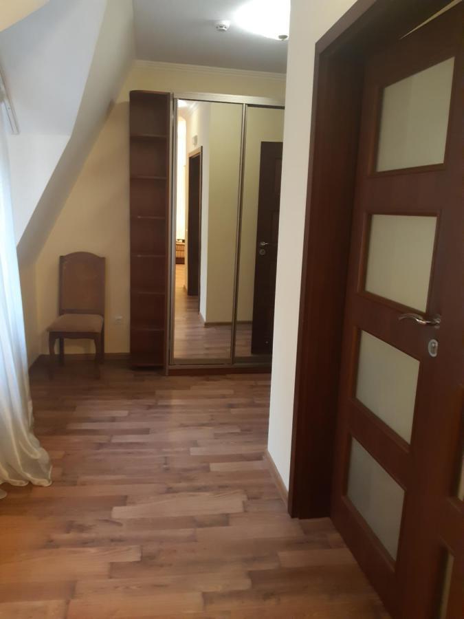 Затишна Оселя В Центрі Львова 利沃夫 外观 照片